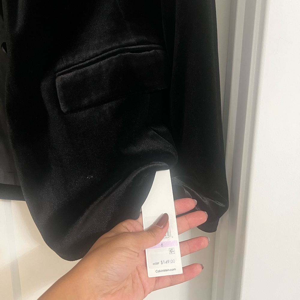 Calvin Klein Women's Black Velvet Blazer